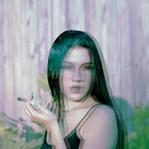 Meet your Posher, Eva